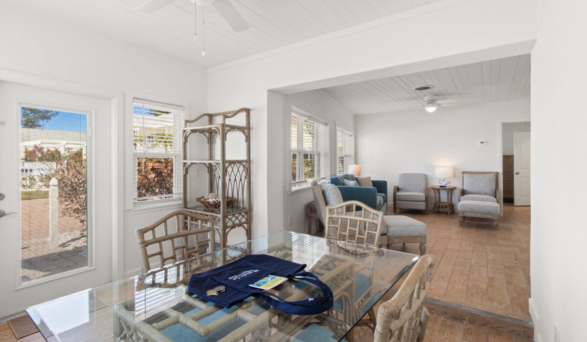 bougainvillea-cottage-living-room